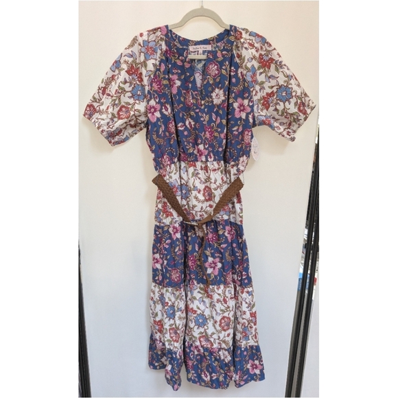 Harlow & Rose Dresses & Skirts - NWT Harlow & Rose Cotton Puff Sleeve Floral Print Midi Dress w/ Belt Size Large
